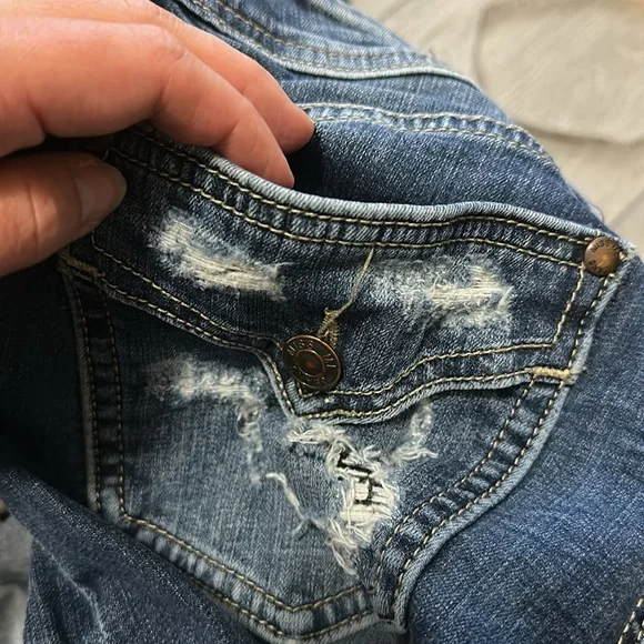 Miss Me Blue Skinny Jeans with Vintage Fading - Picture 10 of 10